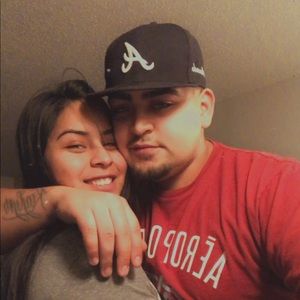 Meet your Posher, Cynthia